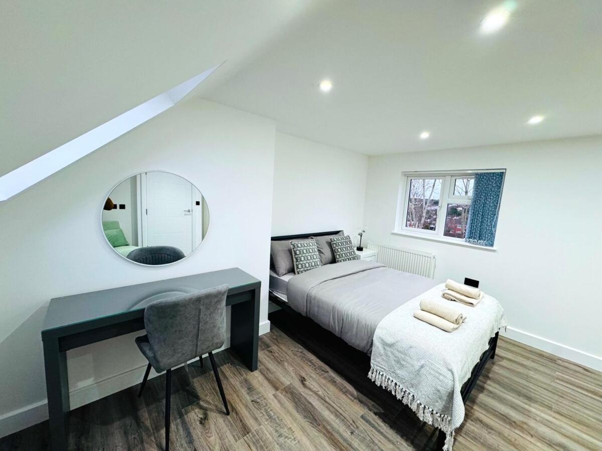 Stylish In Apartment Birmingham